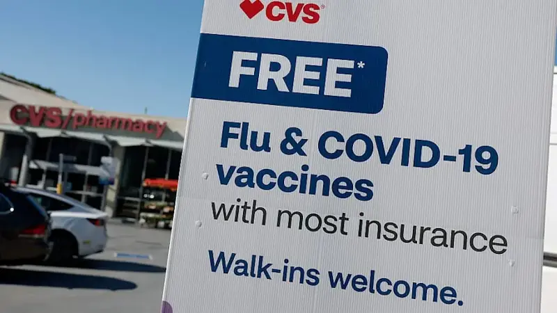 Free vaccines sign at CVS
