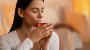 Does every meal leave you bloated? Expert suggests 6 herbal teas to reduce bloating