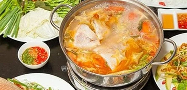 Đổi vị cơm với một số thực đơn lẩu ngon ngất ngây - Ảnh 2.