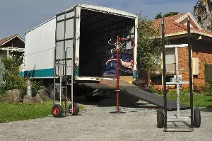 Ask Angi: Should I hire movers or DIY my move?