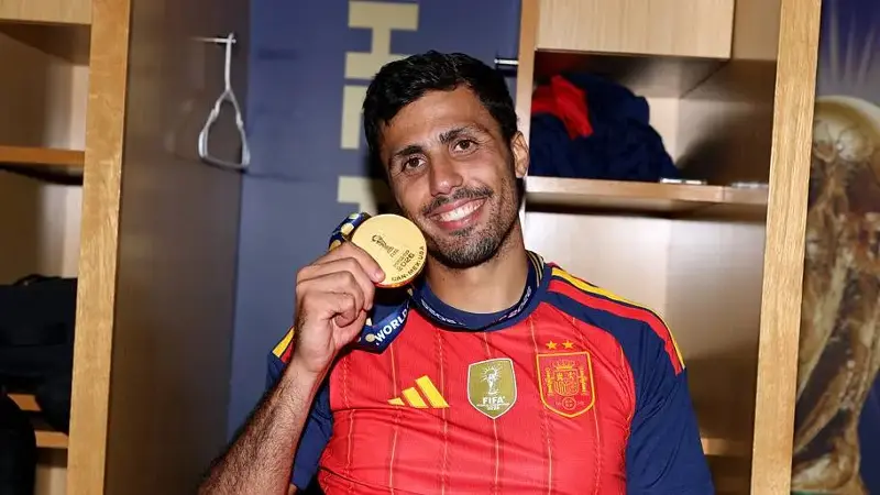 El Real Madrid acelera por Rodri: revelan reunión secreta para ficharlo desde el Manchester City