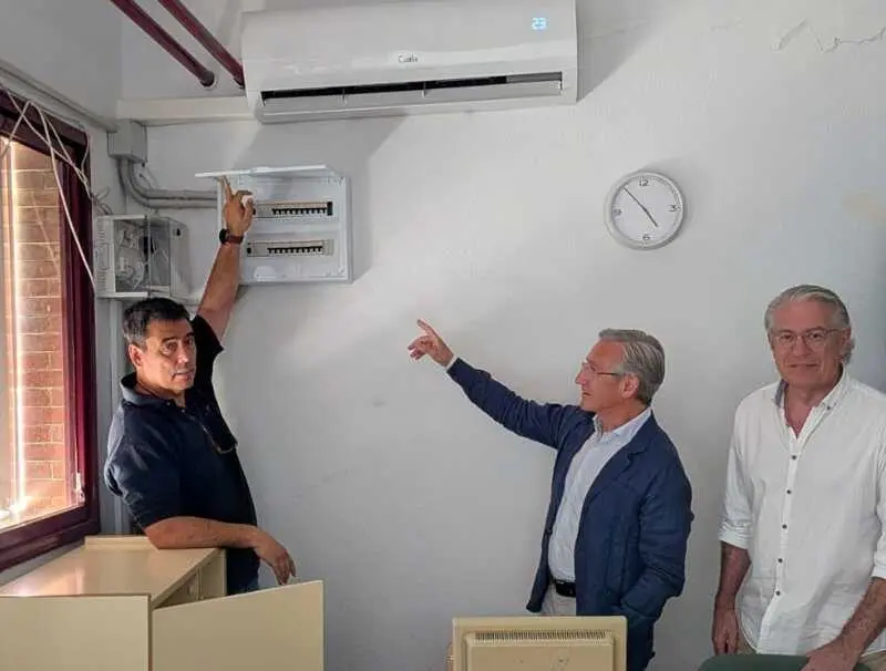 Más de 179.000 euros en climatización y digitalización del IES Torre de los Herberos de Dos Hermanas