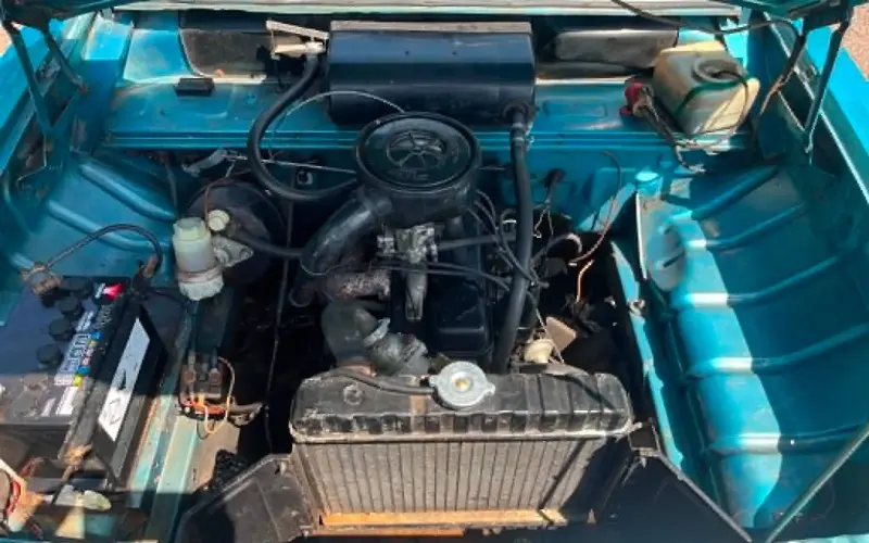The Viva boasts plenty of space in the engine compartment