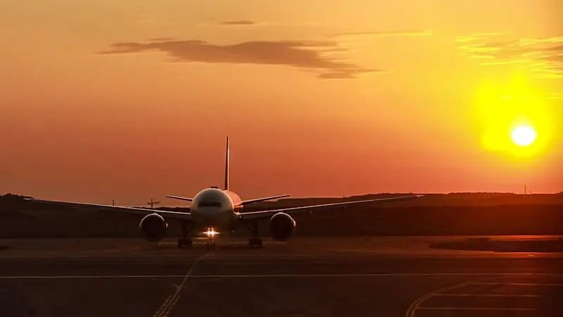 KI und digitale Transformation verändern die Luftfahrt, Sicherheit bleibt unverhandelbar