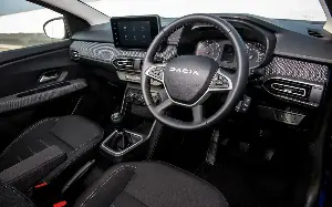 Which new car has proper knobs and switches, rather than a touchscreen?