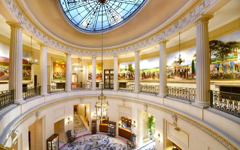 The RAC in Pall Mall has a sign-up fee of up to £6,000 - Getty/Peter Dazeley