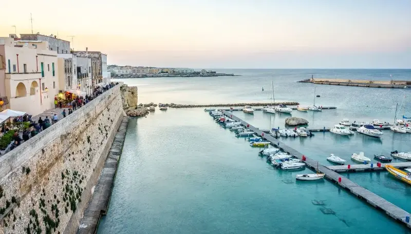 Il mare più bello d'Italia premiato con le Cinque Vele di Legambiente, la classifica