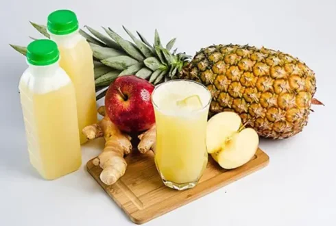Uống nước ép dứa gừng muối thế nào để 