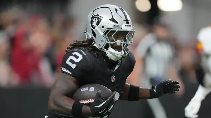 Las Vegas Raiders running back Ashton Jeanty