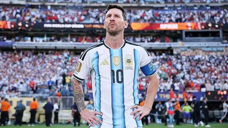 Lionel Messi