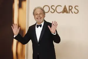 Billy Crystal eyes return to Broadway in one-man show about the house he lost to LA wildfires