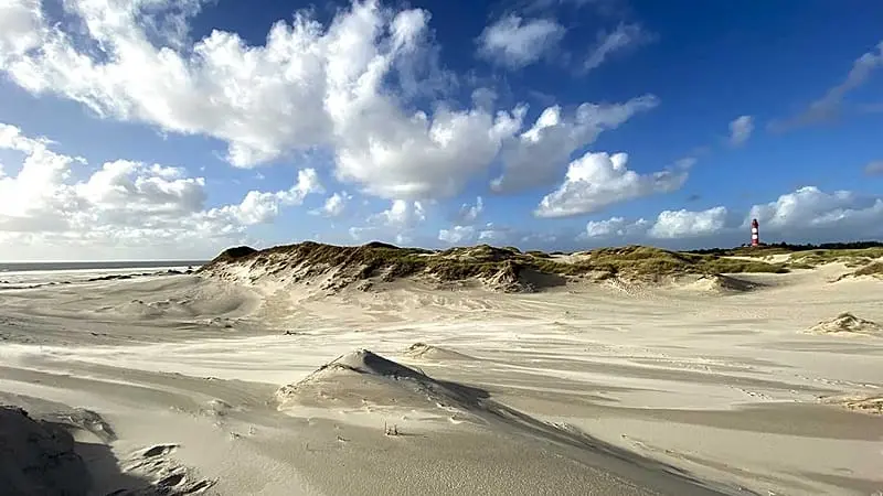 Il più grande lido d’Europa? Sabbia infinita sul mare del Nord tedesco