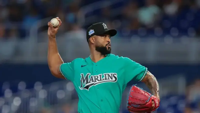 Miami Marlins starting pitcher Sandy Alcantara