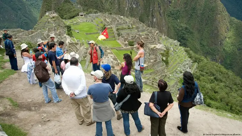Reanudan visitas al Camino Inca de Machu Picchu tras cierre