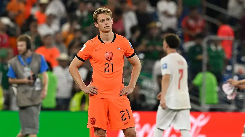 De Jong plays through World Cup pain