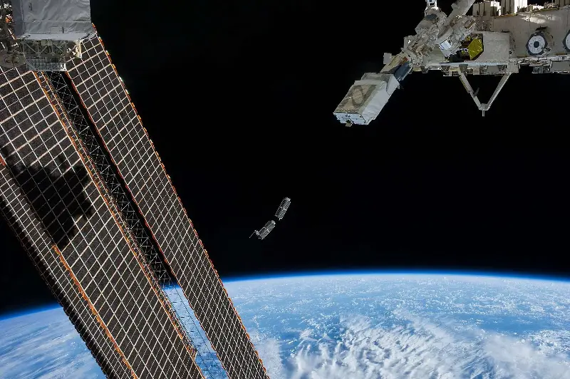 La NASA activa el modo de emergencia tras una fuga de aire en la Estación Espacial Internacional
