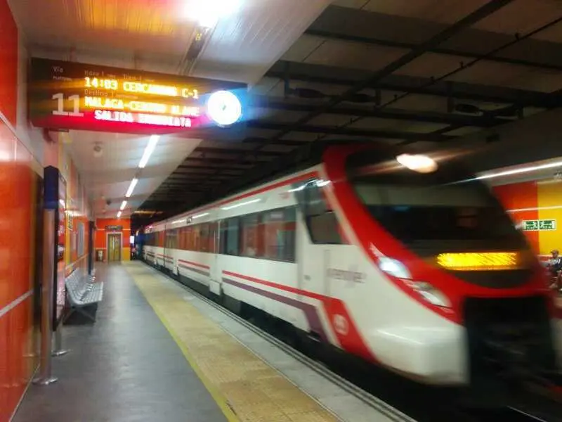 Renfe ofrece más de 59.300 plazas adicionales de Cercanías para facilitar el desplazamiento a la Feria de Málaga