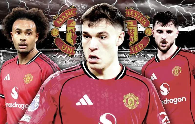 www_thesun_co_uk MR 13_03 STORM MAN UTD EXODUS_OP.jpg