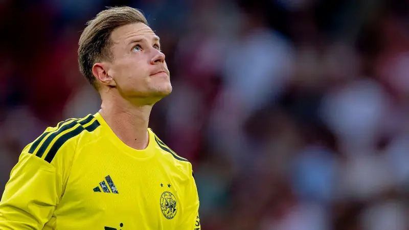 «No pareció muy seguro»: Marc-André ter Stegen, del Ajax de Ámsterdam, comete un grave error