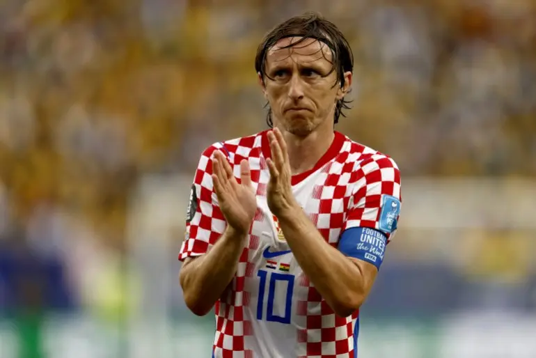 epa13069666 Luka Modric of Croatia applauds fans at the end of the FIFA World Cup 2026 group stage match Croatia against Ghana, in Philadelphia, USA, 27 June 2026. EPA/WILL OLIVER