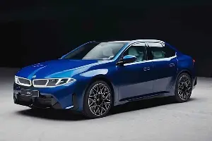 New all-electric BMW i3 Sedan 2027 "leaked" ahead of its official launch.