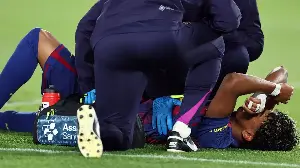 Lamine Yamal collapses moments after scoring from the penalty spot. FC Barcelona are understandably worried about their young star