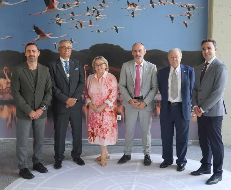 Juan Pérez Mercader, nombrado primer Académico de Honor de la Academia de Ciencias, Artes y Letras de Huelva