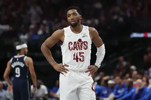 Donovan Mitchell Injury Raises Concerns Ahead of Hawks Matchup