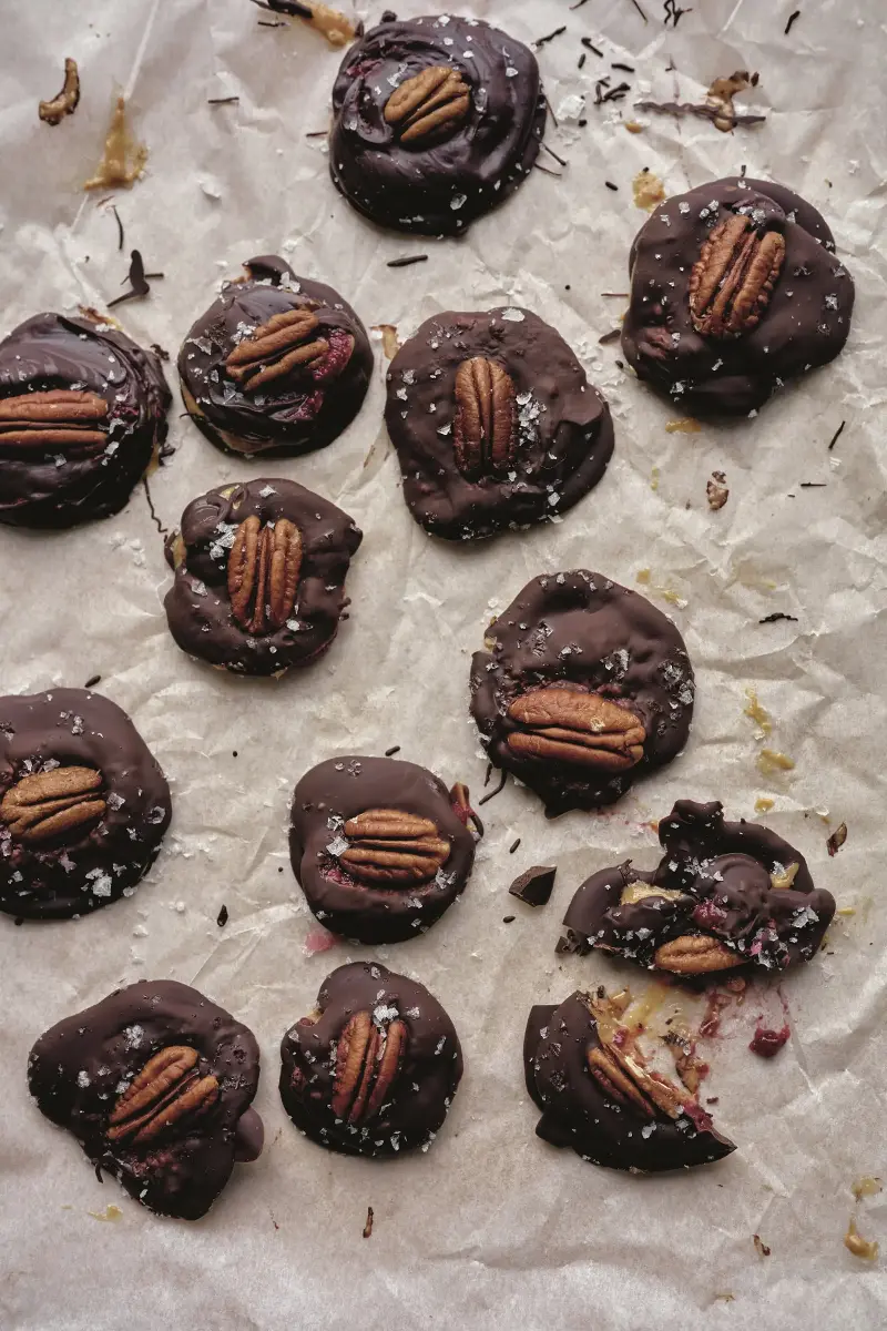 Dark chocolate, peanut butter and berry jam make these fibre-rich bites a sweet treat with a gut-friendly twist (Issy Croker)