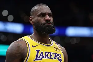 Lakers’ LeBron James Could Break Another Kareem Abdul-Jabbar Record vs Cavs