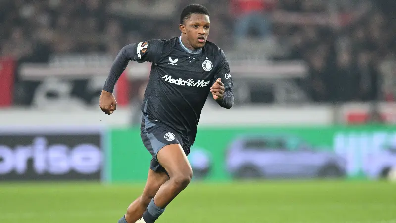 Al parecer, el Manchester City también sigue a Read.