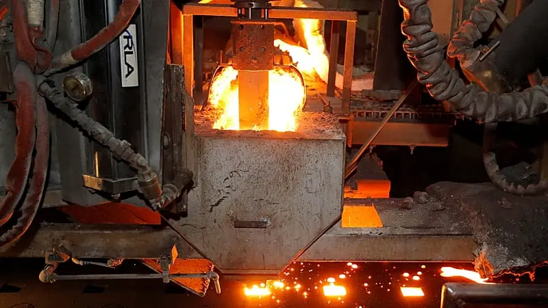 Uzbekistán acelera su transformación industrial con un plan para disparar las exportaciones