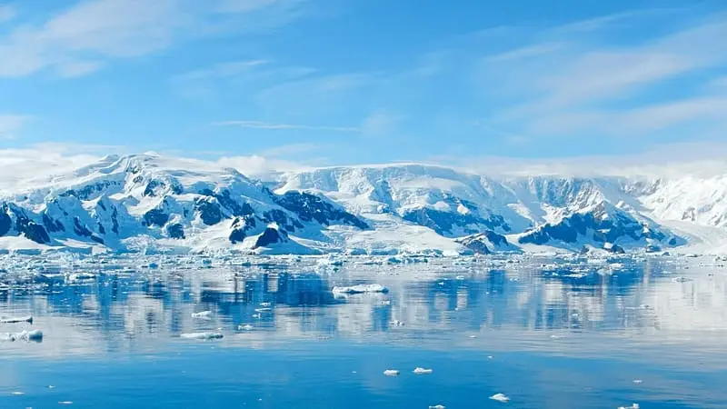 Antartide, tripla minaccia climatica: il crollo del ghiaccio marino ha una spiegazione