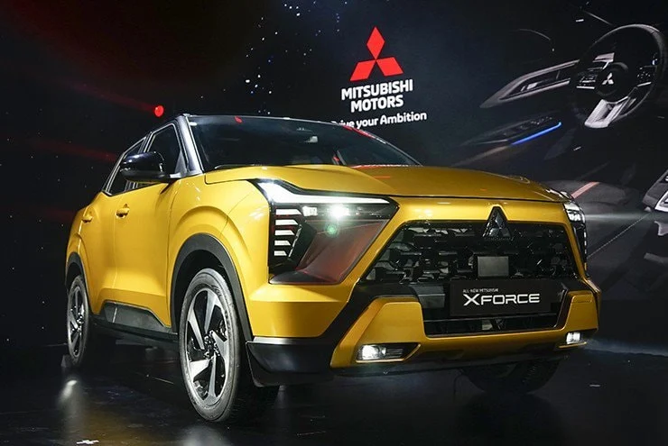 Mitsubishi's B-segment SUV attracts customers thanks to its reasonable price and wide range of variants.