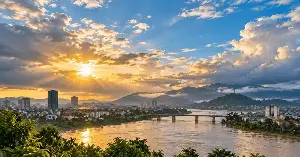 Weather in Nghe An today, October 11, 2026: Heavy rain gradually decreases, sunny skies, temperature rises to 30°C.