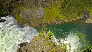 4 Places Where You Can Hike to Dinosaur Fossils in Tumbler Ridge UNESCO Geopark