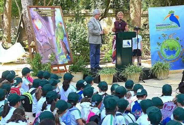 El Centro de Conservación de la Biodiversidad estrena instalaciones para loros y murciélagos