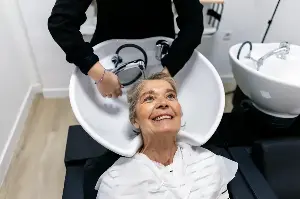 Your Hair-Washing Routine Should Change As You Age—Here’s Why