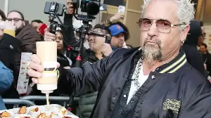 5 of the Best Mac and Cheese Spots in America, According to Guy Fieri