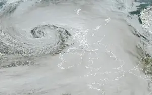 Storm Boelo batters Britain with 80mph winds