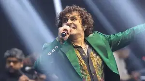 Sonu Nigam admits even he uses auto-tune in 'certain songs', blames digitised recording: 'Voice sounds off if it's raw'