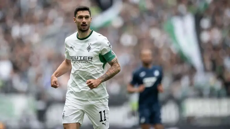 Gladbach-Kapitän Kleindienst fehlt im Pokal – Trainer Polanski gibt Entwarnung