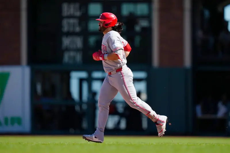 SAN FRANCISCO, CALIFORNIA - AUGUST 26: Eugenio Suarez #28 of the Cincinnati Reds hits a grand slam against the Cincinnati Reds at Oracle Park on August 26, 2026 in San Francisco, California. (Photo by Suzanna Mitchell/San Francisco Giants/Getty Images)