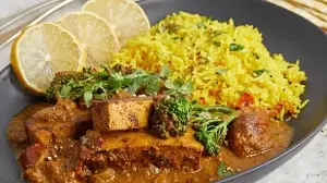 Easy Keto Dinner Option Made With Low Carb Paneer Tikka Masala And Nutritious Cauliflower Rice