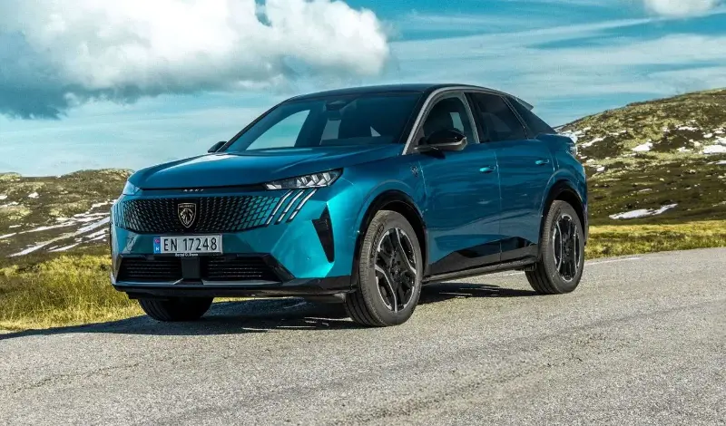 Peugeot da un salto en calidad y equipa sus nuevos coches con más tecnología