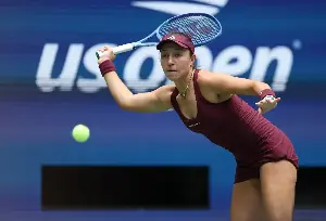 Jessica Pegula continues early-round dominance at US Open, beats Sofia Kenin in under an hour