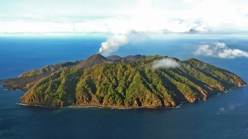 India’s only active volcano, Barren Island can be viewed by tourists from boats, but landing on the island is prohibited.