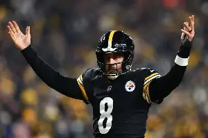 Aaron Rodgers May Be ‘Irritated’ with Steelers: Report