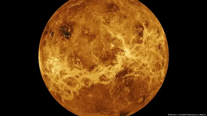 "Canibalismo celeste": Venus pudo haberse tragado a su propia luna