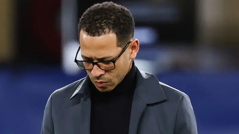 PERDEDOR: Liam Rosenior